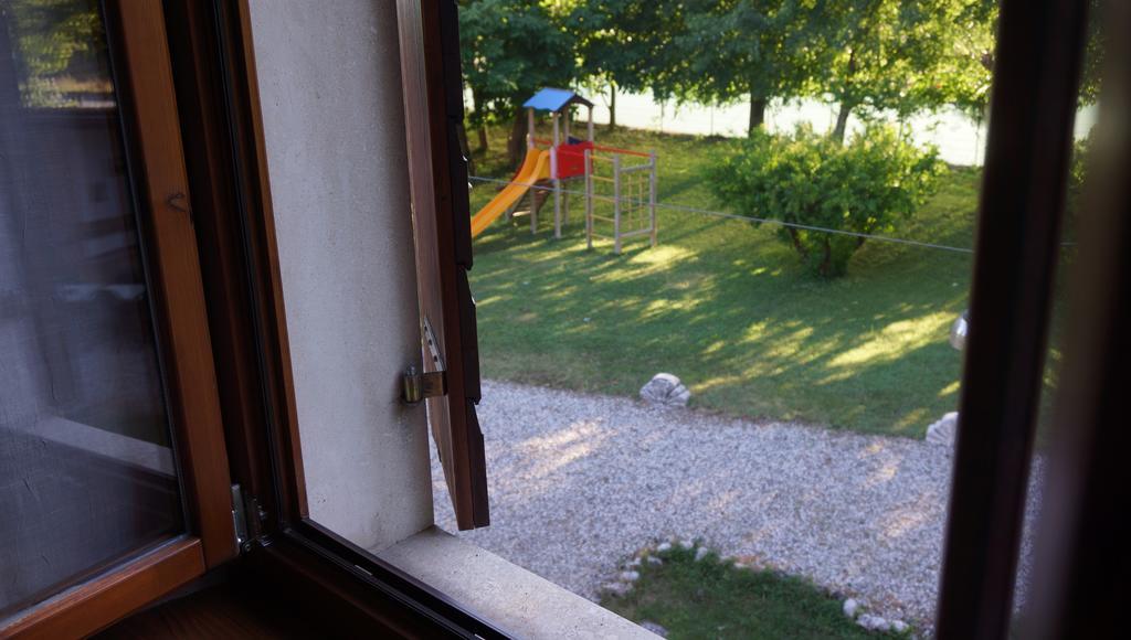 ホテルAgriturismo Fior Di Pesco ソンマカンパーニャ エクステリア 写真